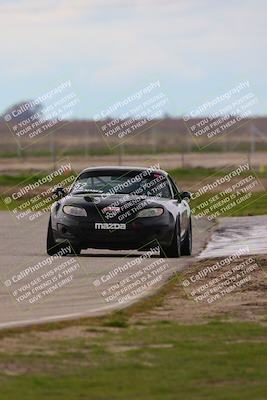 media/Feb-26-2023-CalClub SCCA (Sun) [[f8cdabb8fb]]/Race 7/